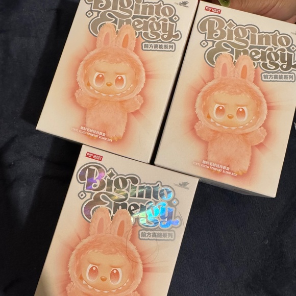 Labubu - Picture 1 of 3